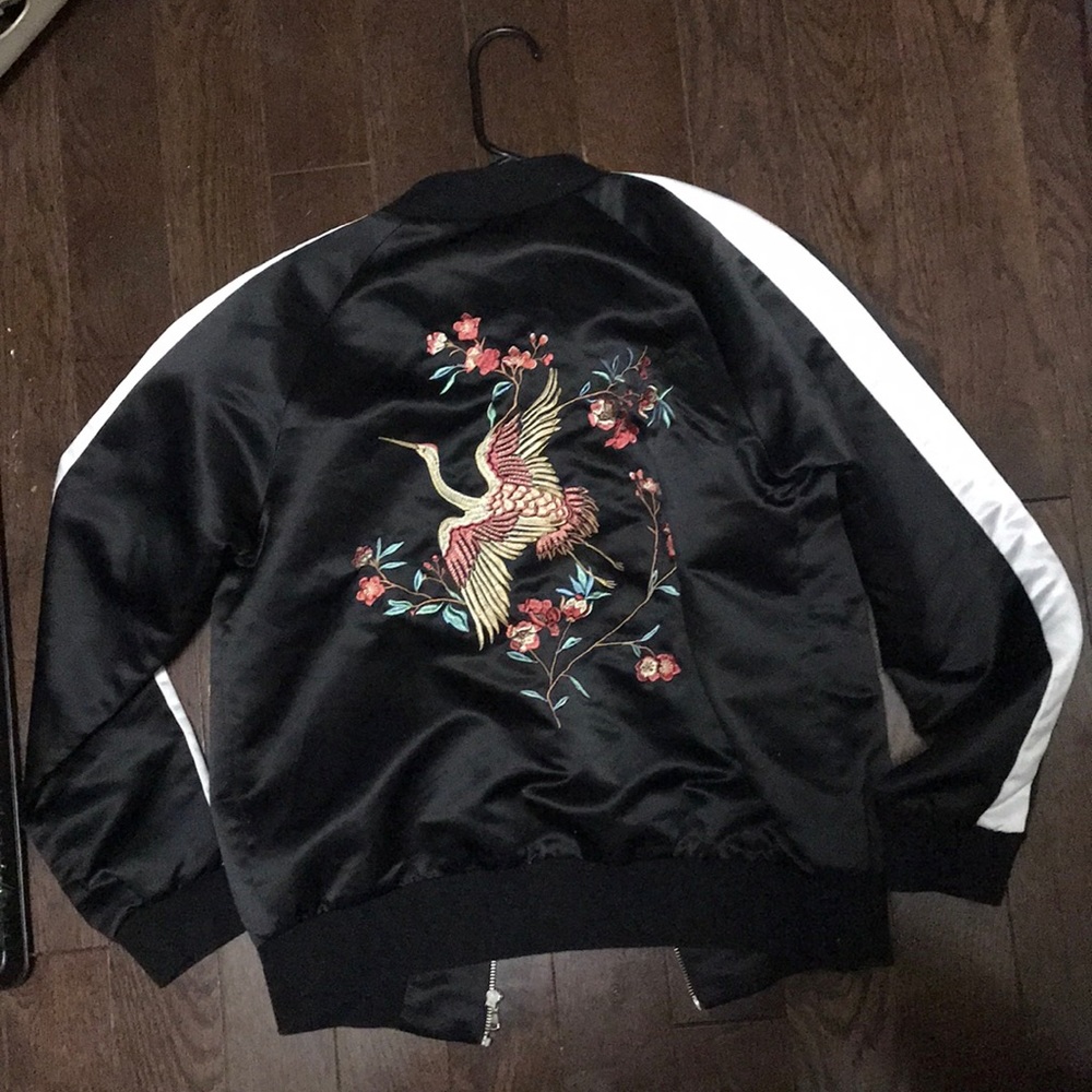 Embroidered bomber jacket